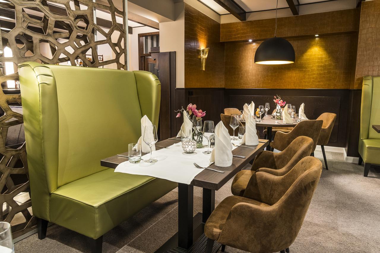 מפן Hotel Tiek Superior מראה חיצוני תמונה